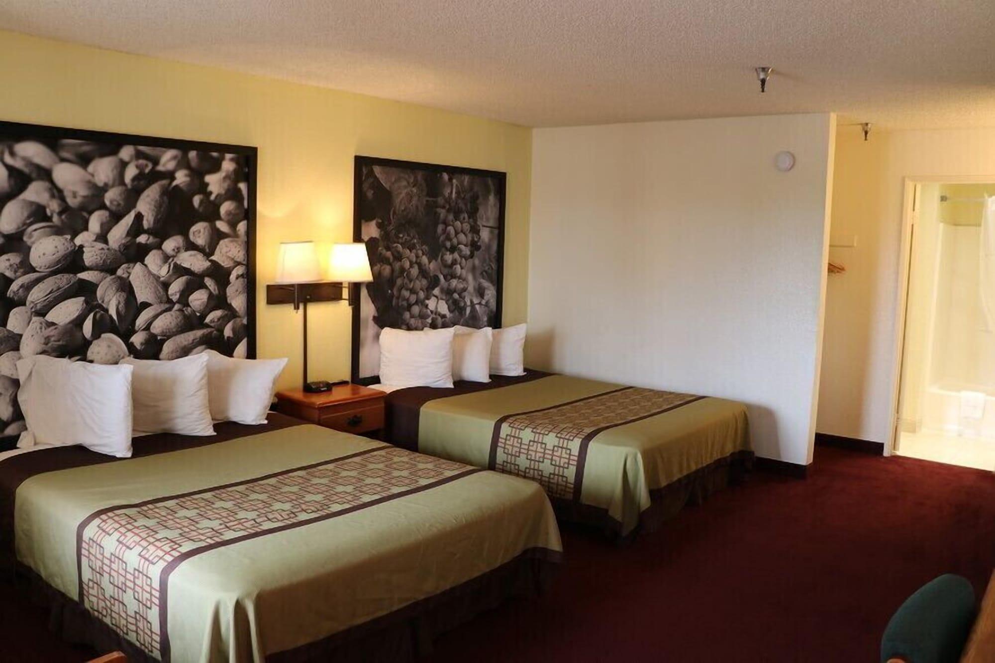 Super 8 By Wyndham Bakersfield/Central Luaran gambar